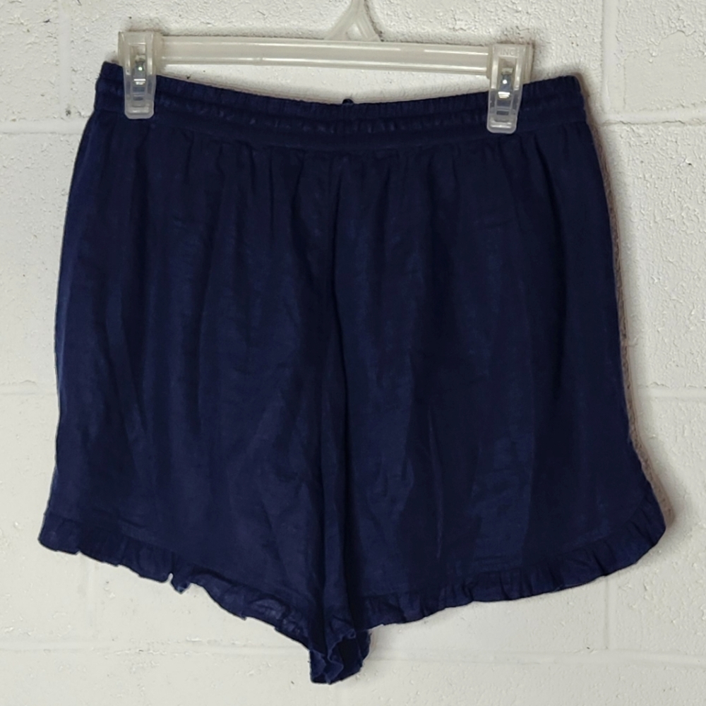 Crown & Ivy Navy Ruffle-Hem Shorts - Picture 4 of 4